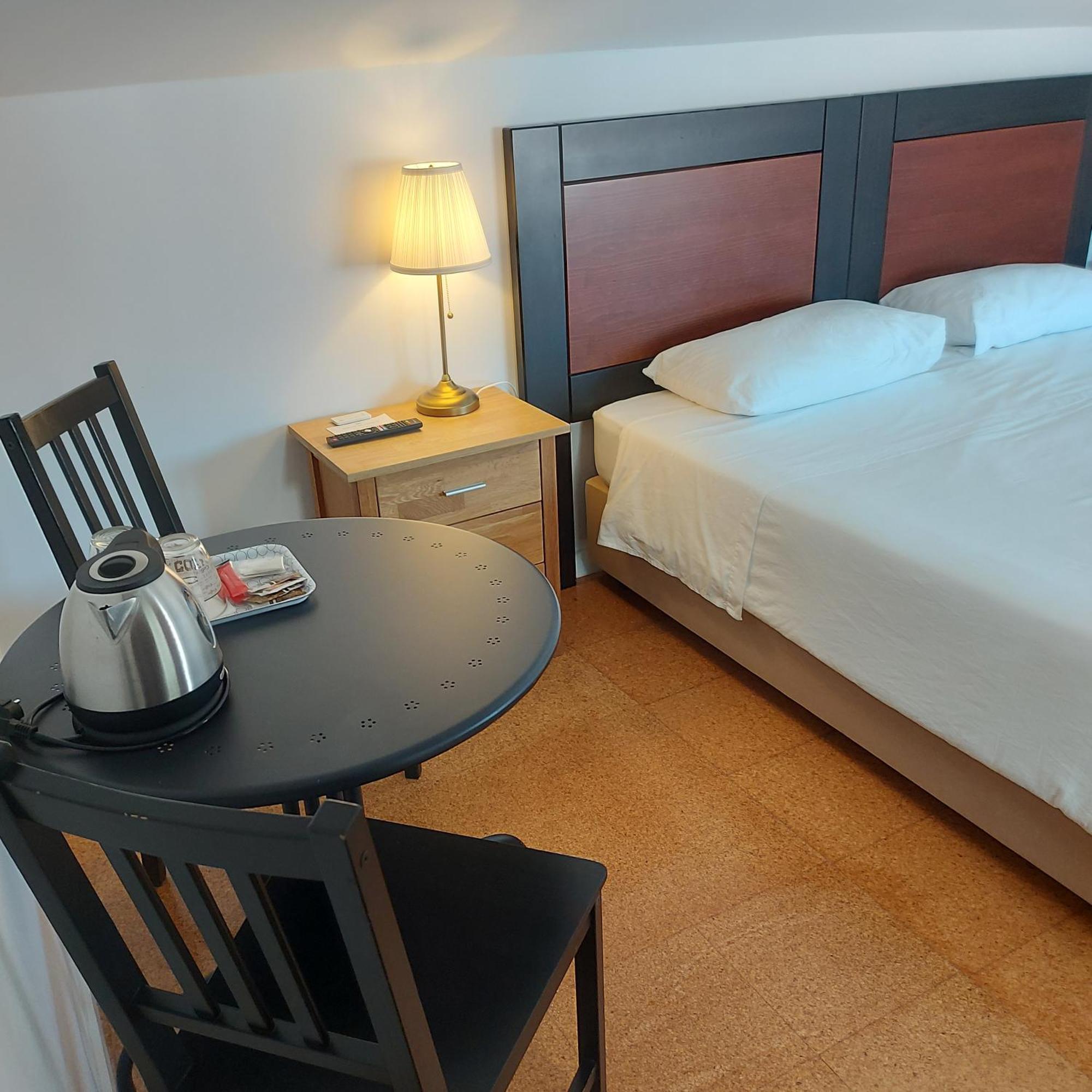 Hotel Soleil Bleu Vila Nova de Milfontes Zimmer foto